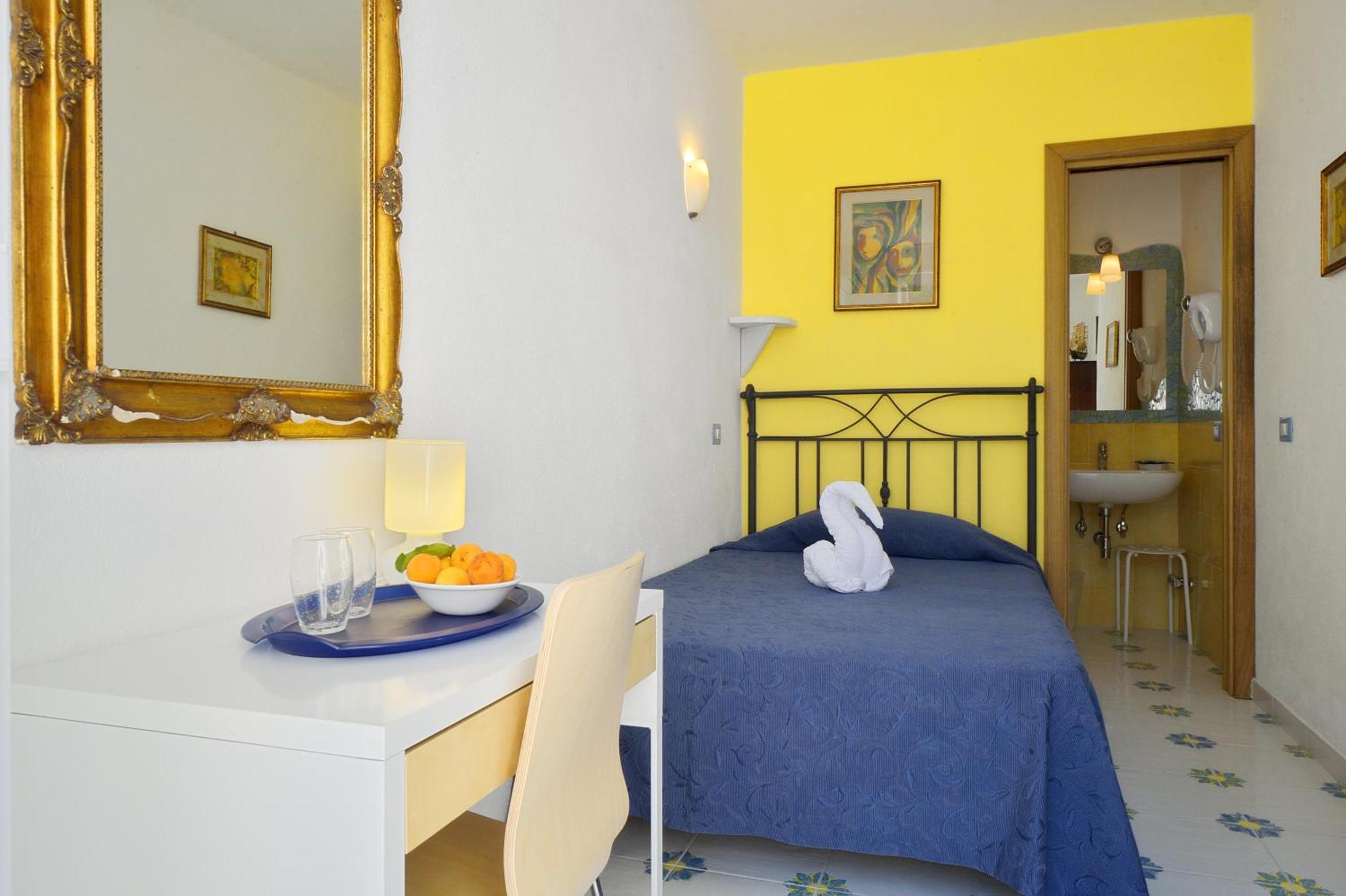 Bnb Le Isole Forio di Ischia Rom bilde